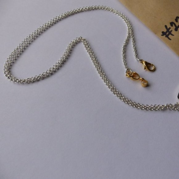 Aces three of a kind hearts of silver necklace two tone silver and gold chain - Picture 3 of 7